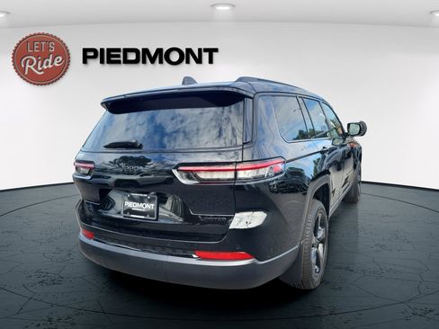 New 2025 Jeep Grand Cherokee L Limited w/ Black Appearance Package AWD/4WD image 6