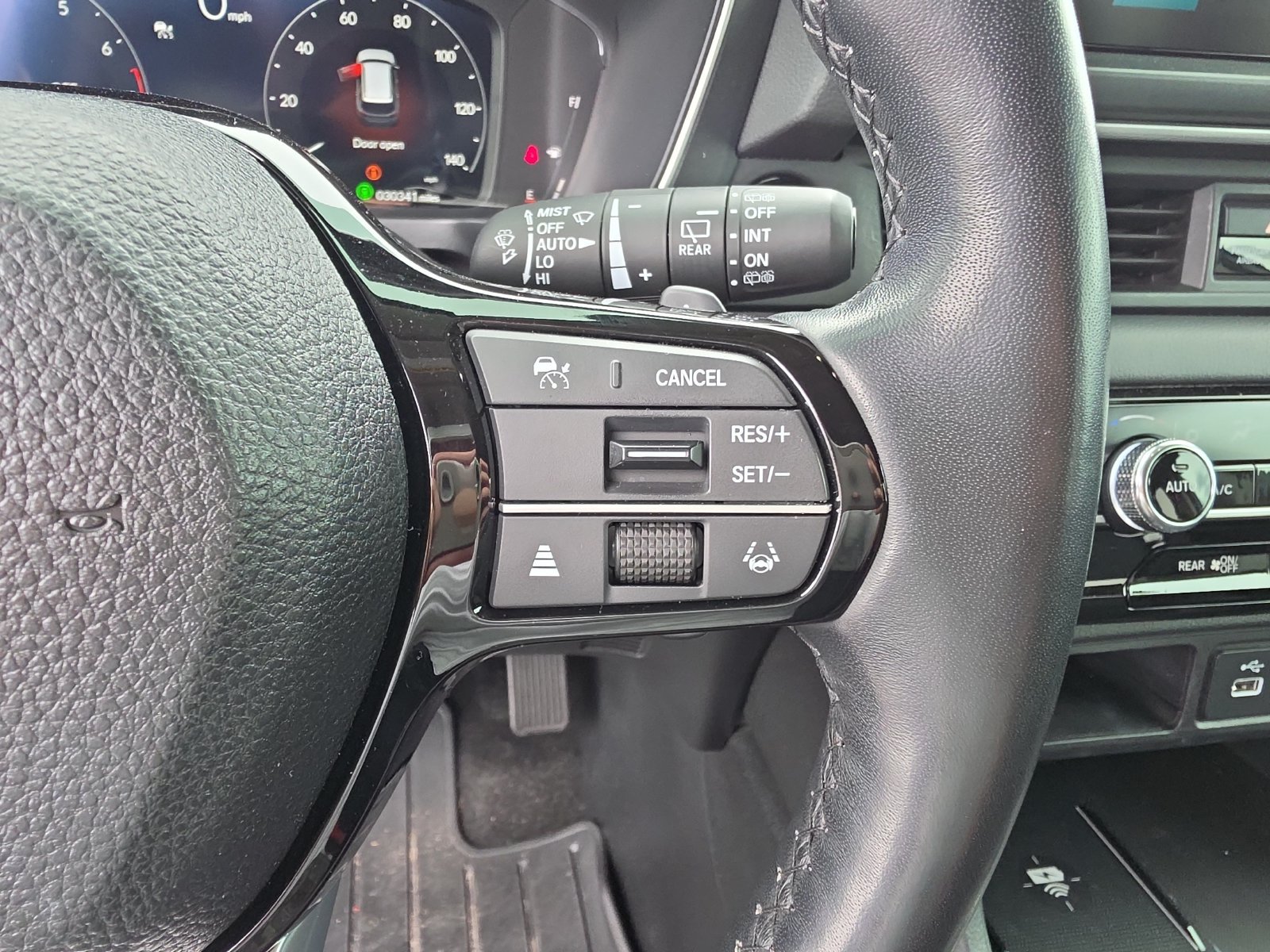 Certified 2024 Honda Pilot Elite image 25