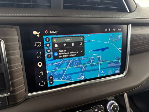 Used 2023 GMC Yukon Denali AWD/4WD image 14