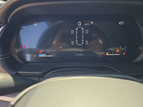 Used 2021 Jeep Grand Cherokee L Limited AWD/4WD image 17