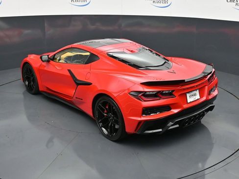 Used 2025 Chevrolet Corvette Z06 image 13