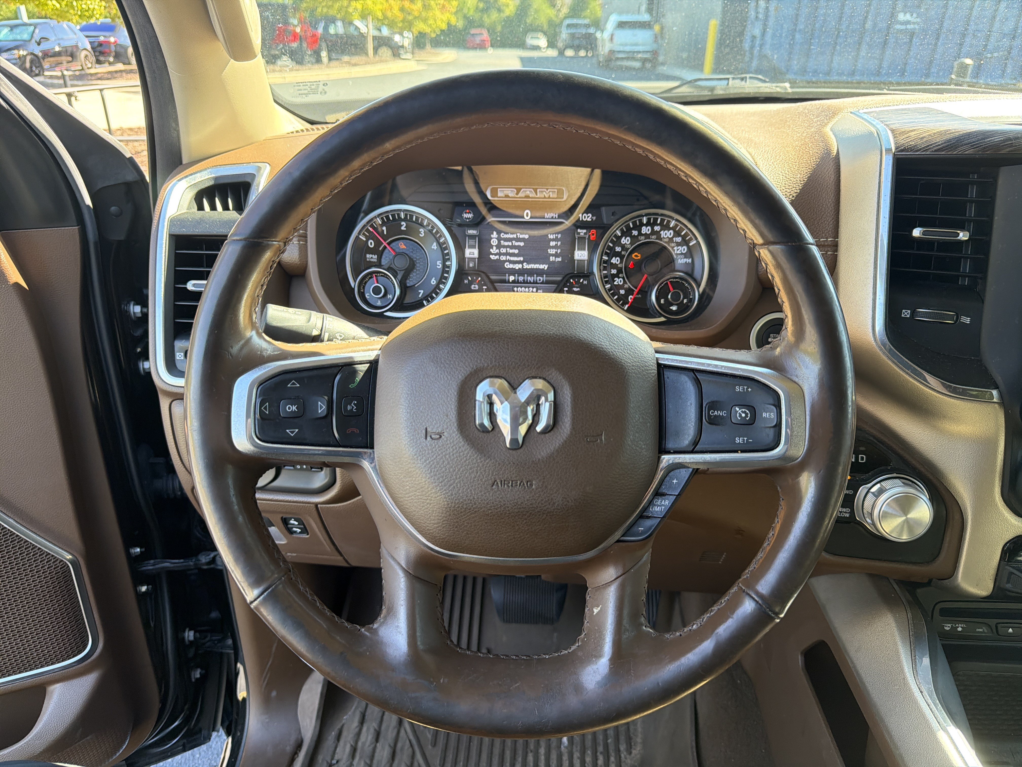 Used 2019 RAM 1500 Laramie AWD/4WD image 23