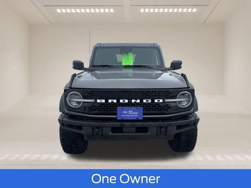 Used 2022 Ford Bronco Wildtrak image 2