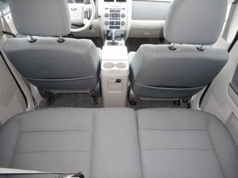 Used 2009 Ford Escape 4WD Hybrid image 23