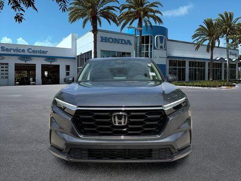Used 2024 Honda CR-V EX image 3