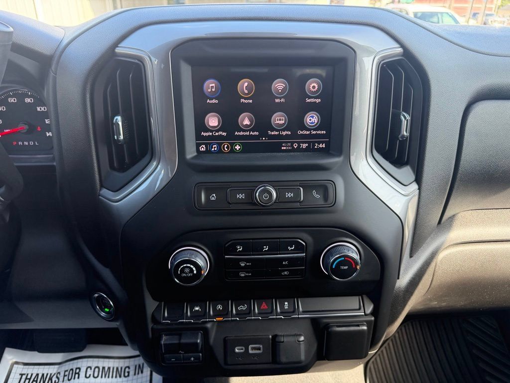 Used 2023 Chevrolet Silverado 1500 Custom AWD/4WD image 11