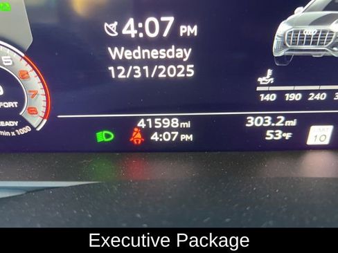 Used 2022 Audi Q8 Prestige image 4