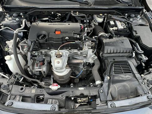 Used 2022 Honda Civic LX image 10