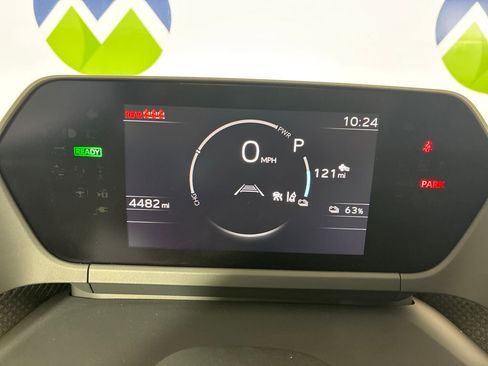 Used 2024 Subaru Solterra Limited image 19