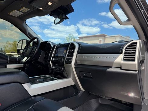 Used 2021 Ford F350 Lariat AWD/4WD image 33