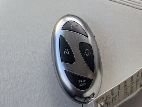 Used 2025 Hyundai Santa Fe Limited image 37