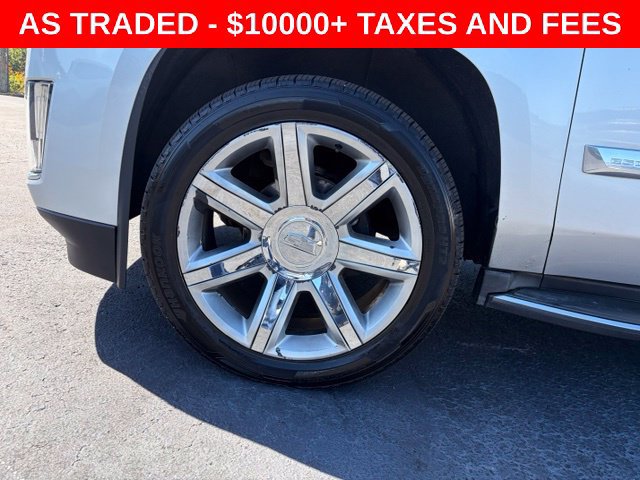 Used 2015 Cadillac Escalade Luxury AWD/4WD image 9
