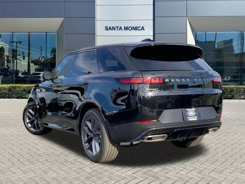 New 2026 Land Rover Range Rover Sport SE image 3