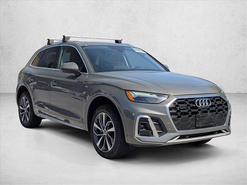 Certified 2024 Audi Q5 2.0T Premium Plus AWD/4WD image 3