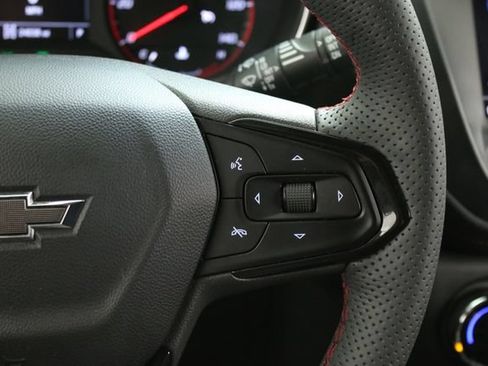 Used 2023 Chevrolet TrailBlazer RS AWD/4WD image 17