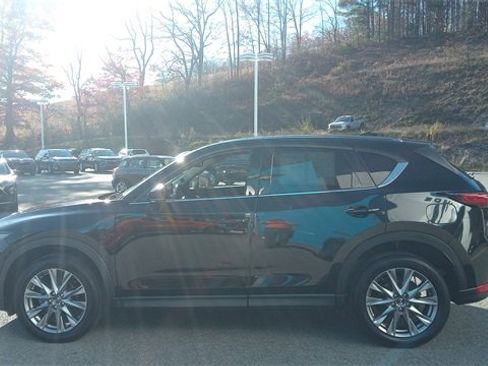 Used 2021 MAZDA CX-5 Grand Touring image 7