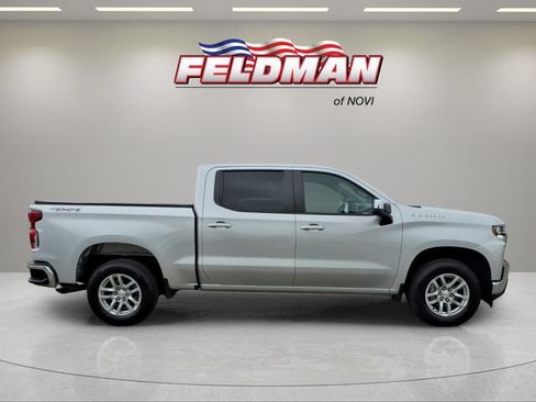 Used 2022 Chevrolet Silverado 1500 LT AWD/4WD image 7