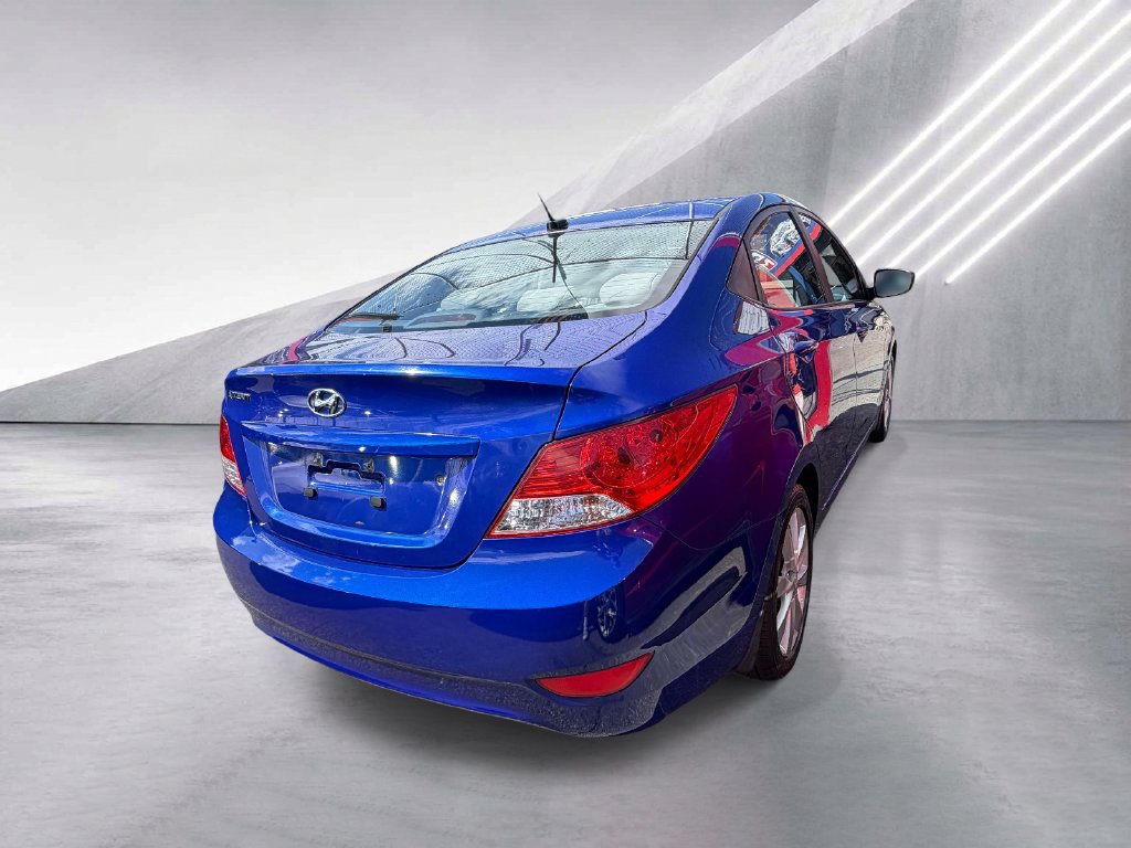 Used 2013 Hyundai Accent GLS w/ Premium Pkg FWD image 7