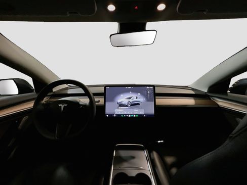 Used 2023 Tesla Model 3 Standard Range RWD image 16