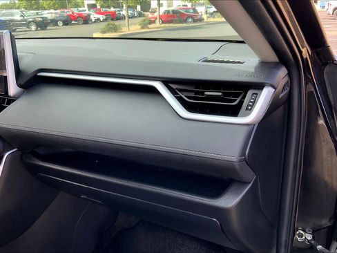 Certified 2023 Toyota RAV4 LE image 18