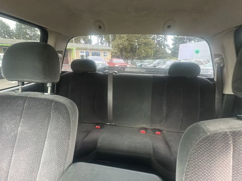 Used 2004 Dodge Ram 1500 Truck SLT image 9