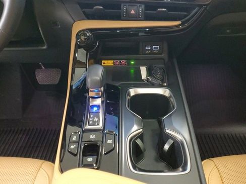 Used 2023 Lexus NX 350h AWD image 22