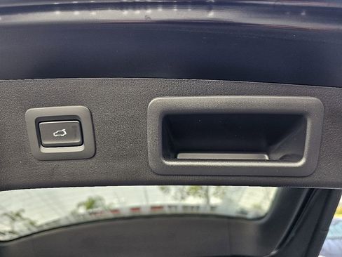 Certified 2025 MAZDA CX-5 AWD 2.5 S w/ Preferred Package image 12