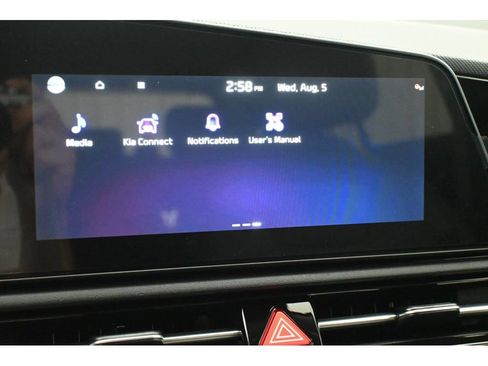 New 2026 Kia Niro EX FWD image 29