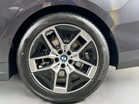New 2026 BMW 530i xDrive w/ Premium Package AWD/4WD image 29