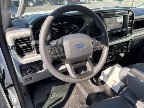 New 2026 Ford F550 4x4 Crew Cab Super Duty image 13