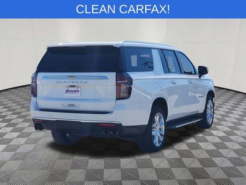 Used 2023 Chevrolet Suburban High Country image 3