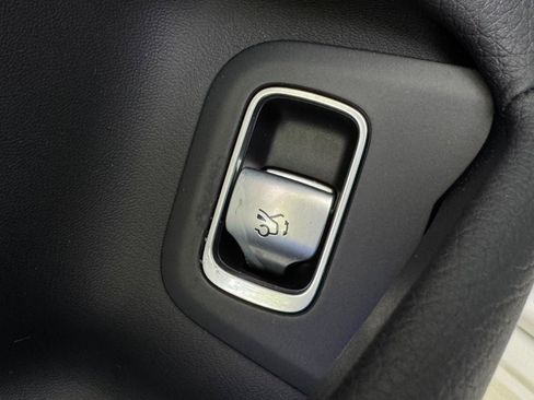 Used 2023 Mercedes-Benz S 580 4MATIC Sedan image 87