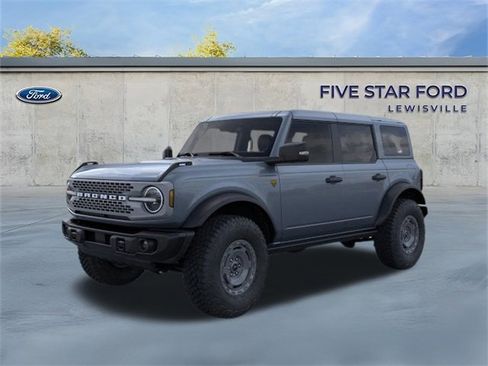 New 2025 Ford Bronco Badlands image 2