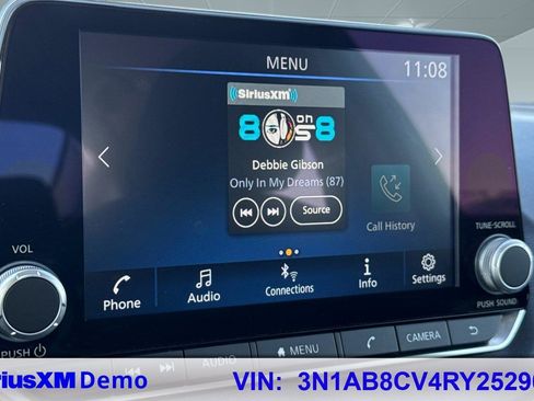 Used 2024 Nissan Sentra SV image 34