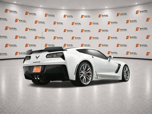 Used 2016 Chevrolet Corvette Z06 w/ 2LZ Preferred Equipment Group RWD image 39