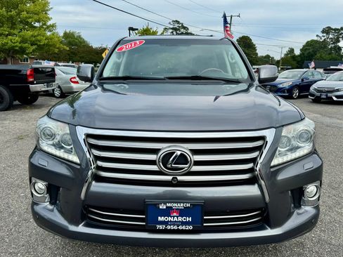 Used 2013 Lexus LX 570 4WD w/ Luxury Pkg image 8