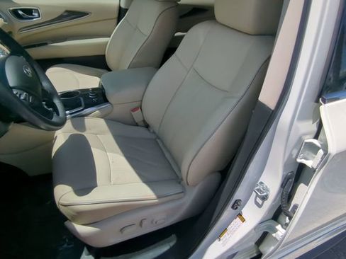 Used 2018 INFINITI QX60 FWD w/ Premium Plus Package image 21