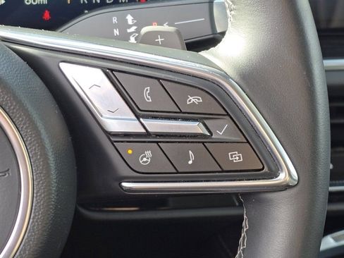 Used 2025 Buick Envision Preferred image 25