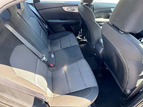 Used 2023 Kia Forte LXS image 18