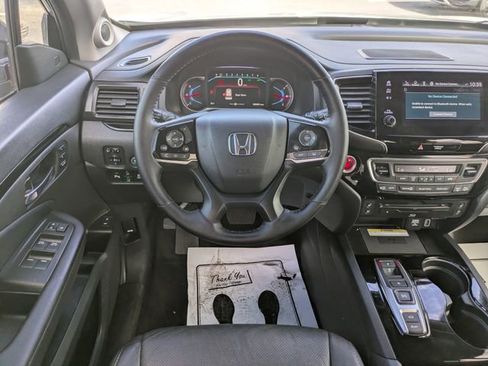 Used 2022 Honda Pilot Elite image 13