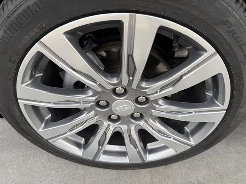 Used 2023 Cadillac XT4 Premium Luxury w/ Technology Package AWD/4WD image 52