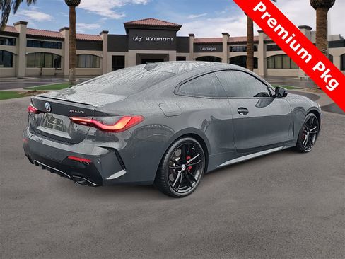 Used 2023 BMW M440i Coupe w/ Premium Package image 8