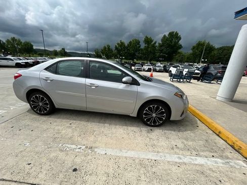 Used 2014 Toyota Corolla S FWD image 40