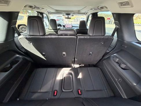 Used 2026 INFINITI QX60 Luxe w/ Cargo Package AWD/4WD image 13