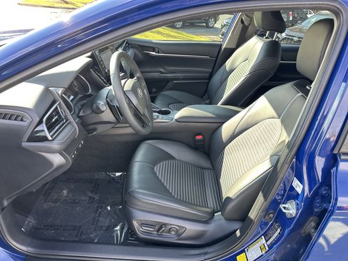 Certified 2023 Toyota Camry SE image 16