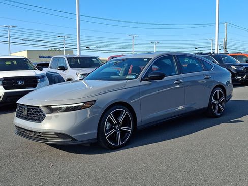 Certified 2024 Honda Accord Sport image 4