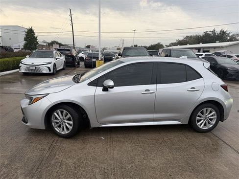 Certified 2025 Toyota Corolla SE image 8