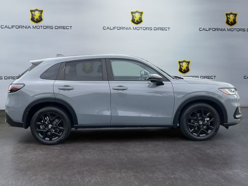 Used 2024 Honda HR-V Sport image 4
