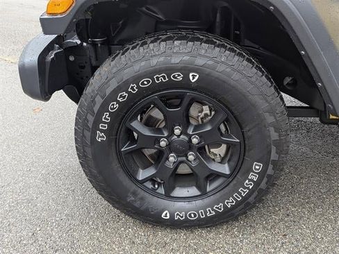 Used 2021 Jeep Wrangler Unlimited Sport AWD/4WD image 17