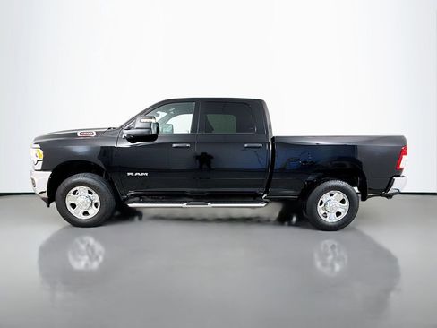 Used 2024 RAM 2500 Big Horn w/ Bed Utility Group image 4